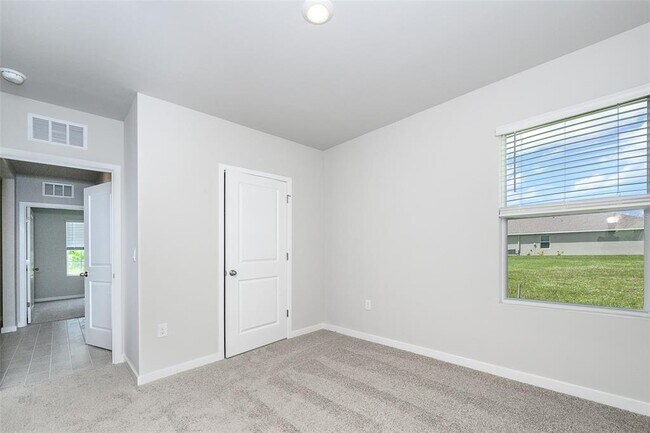 Building Photo - 25110 Alcazar Dr