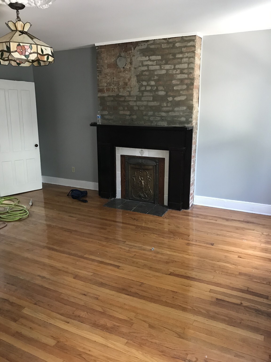 Building Photo - 43 Elm St