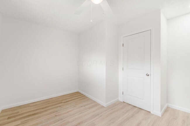 Building Photo - 2263 Dawnlight Ave