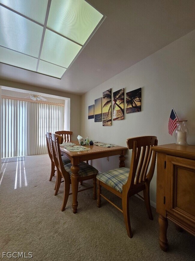 Building Photo - 335 Joel Blvd