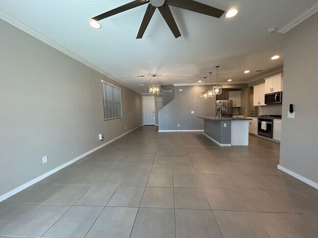 Building Photo - 4473 Suncup Dr
