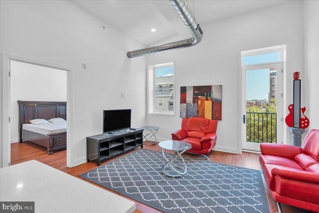 Building Photo - 1406 Fairmount Ave