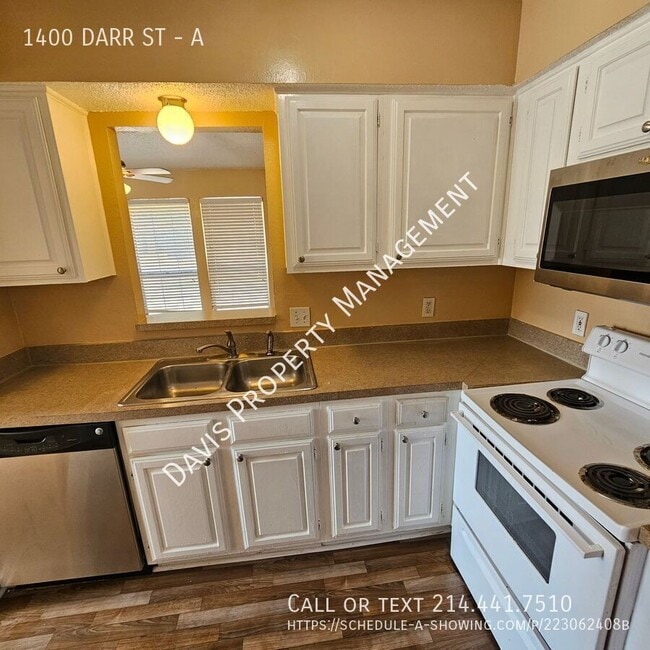 Building Photo - 1400 Darr St