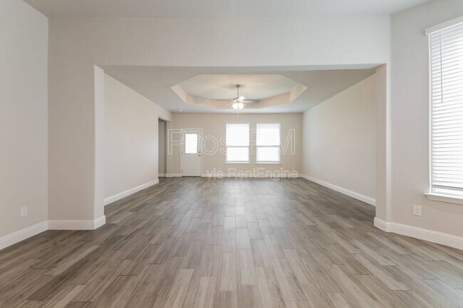 Building Photo - 1121 Knightsbridge Rd