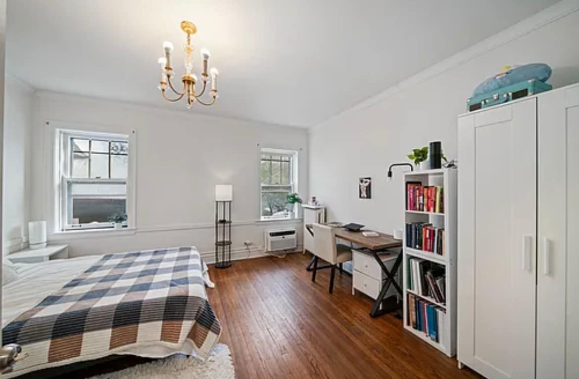 Building Photo - 721 Foster St