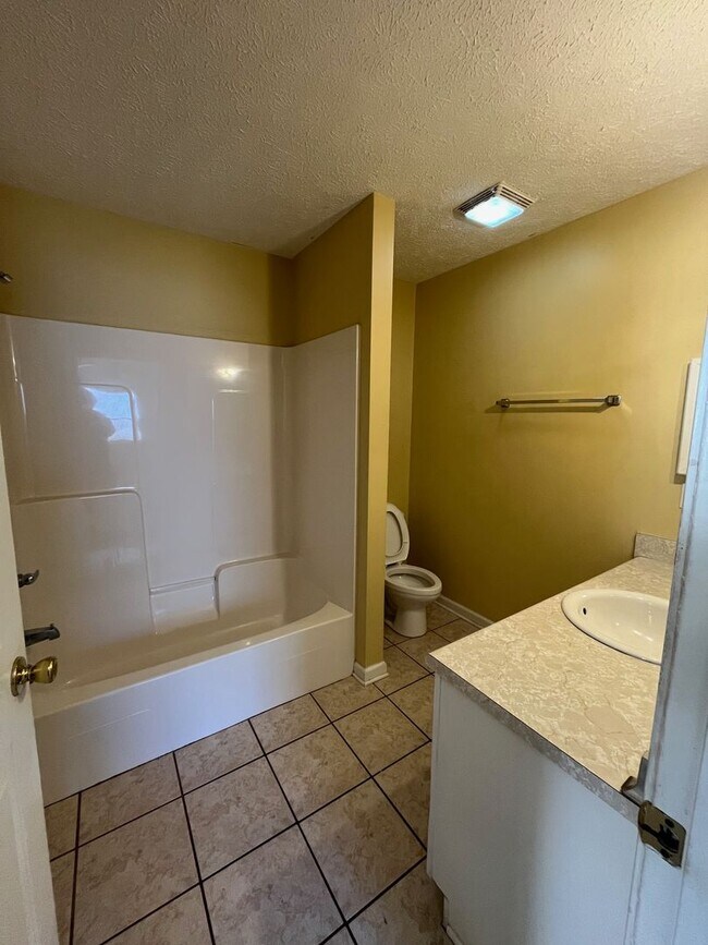 Building Photo - 220 Seahorse Wy