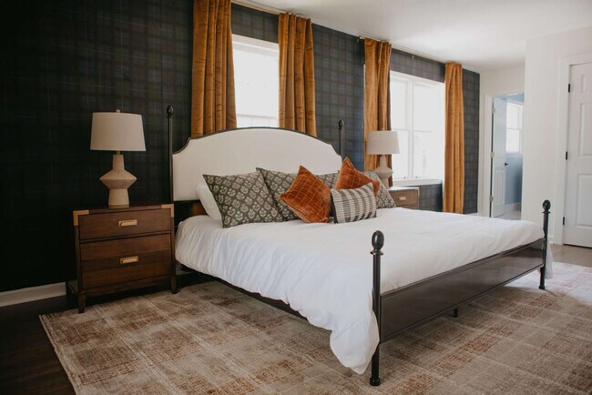 Building Photo - 946 Magnolia St SE