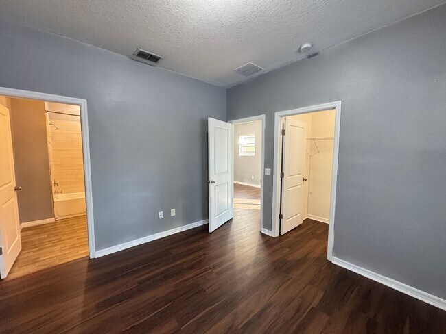 Building Photo - Start Fresh in a New 3BD/2BA Home Built for the Way You Live in Oviedo! WASHER & DRYER INCLUDED! ...