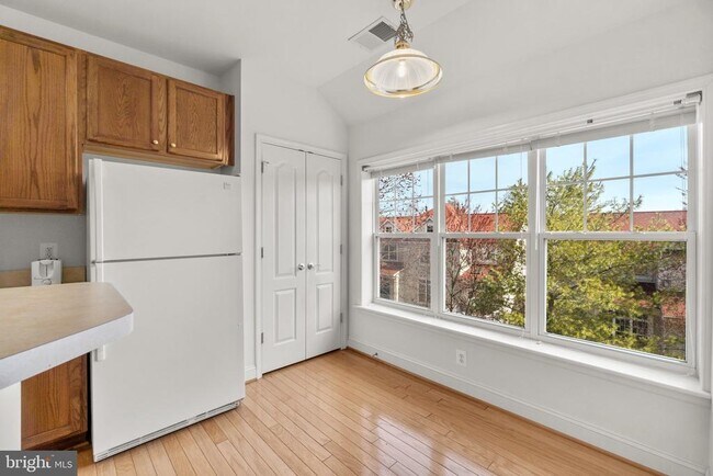 Building Photo - 2150 Troon Overlook