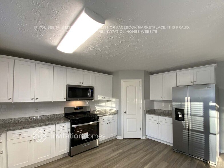 Building Photo - 1301 Cochran Crossing