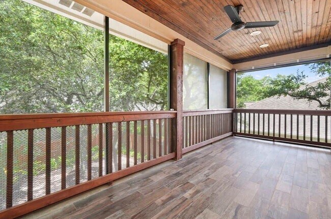 Building Photo - 10820 Sky Rock Dr
