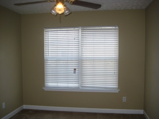 Building Photo - 3505 Bent Wood Ct