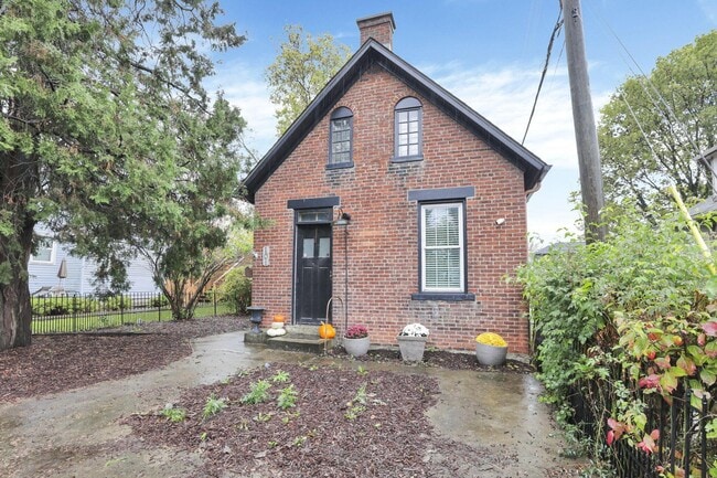 Building Photo - 101 E Moler St