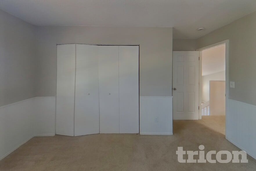 Building Photo - 4650 Dooley Way