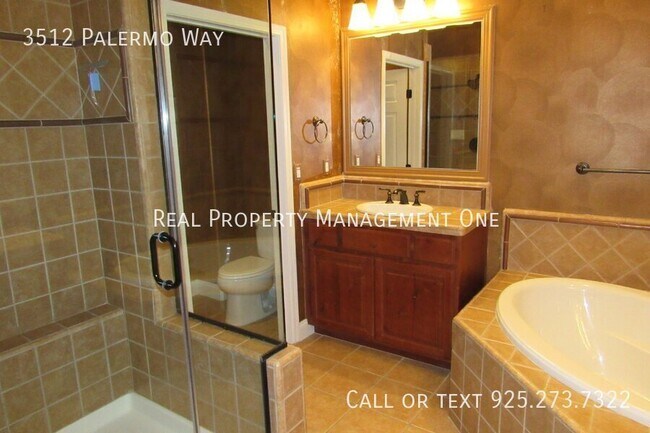 Building Photo - 3512 Palermo Way