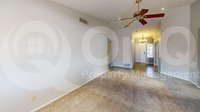 Building Photo - 3025 W Country Ranch Dr