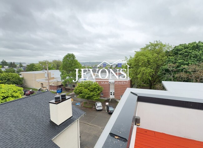 Building Photo - Coming soon - 3 Bedroom, 2.5 Bathroom 3-Story Townhouse Across From Adams Elementary School