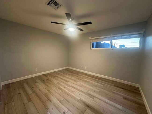 Building Photo - Culver2626