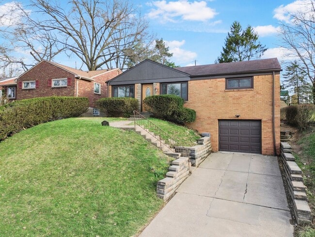 Building Photo - READY NOW! Fully RENOVATED 3 bedroom in SCOTT TOWNSHIP!