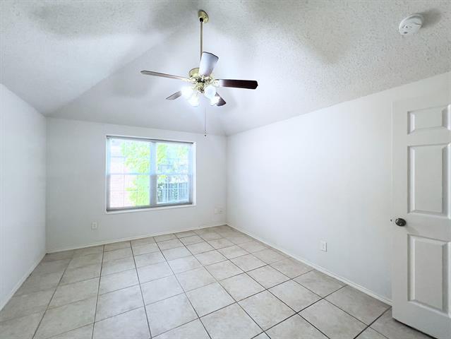 Building Photo - 1505 Shalain Dr