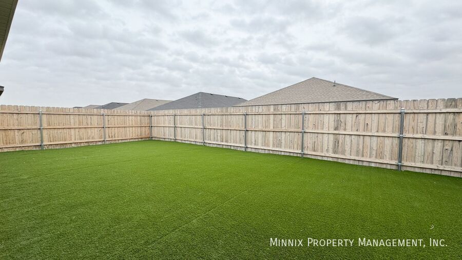 Building Photo - 7729 Date Ave