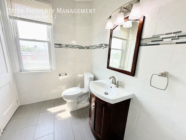 Building Photo - 1707 Passyunk Ave