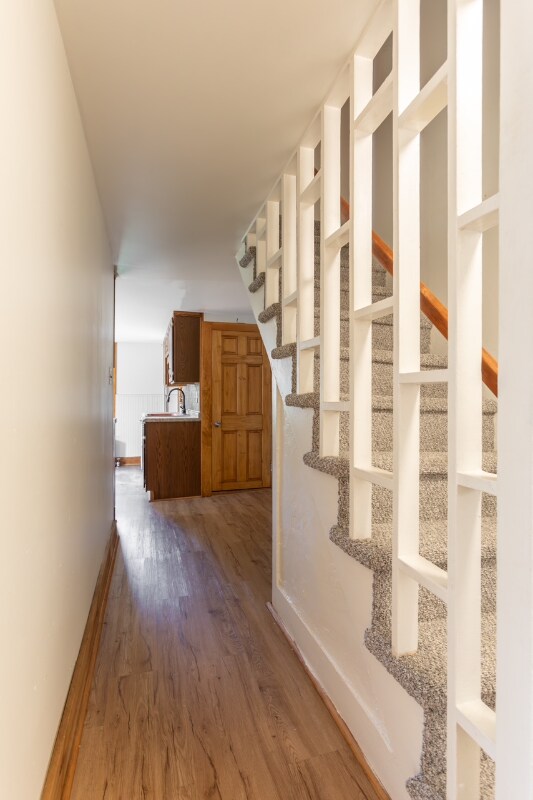 Building Photo - 89 Pecks Rd