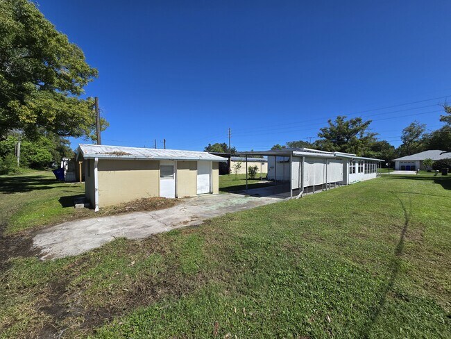 Building Photo - 1740 Missouri Ave