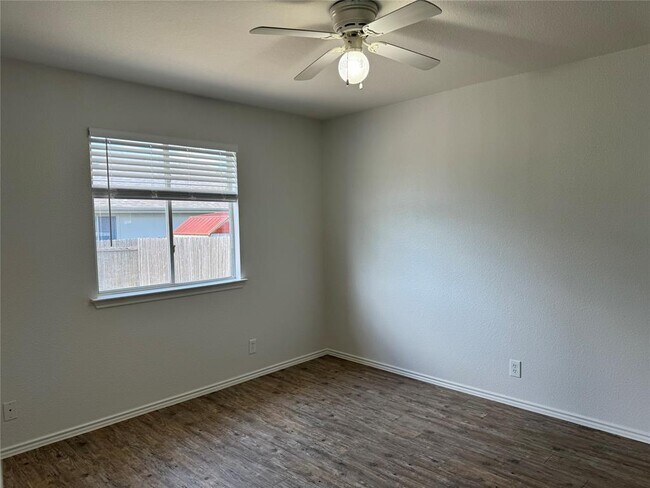 Building Photo - 12415 Jamie Dr