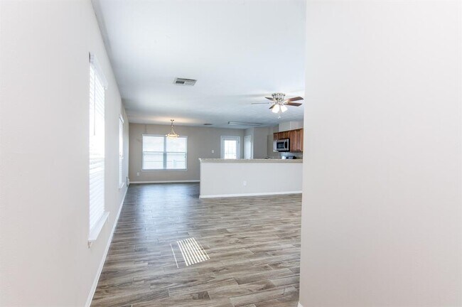 Building Photo - 21311 Carleen Creek Trail