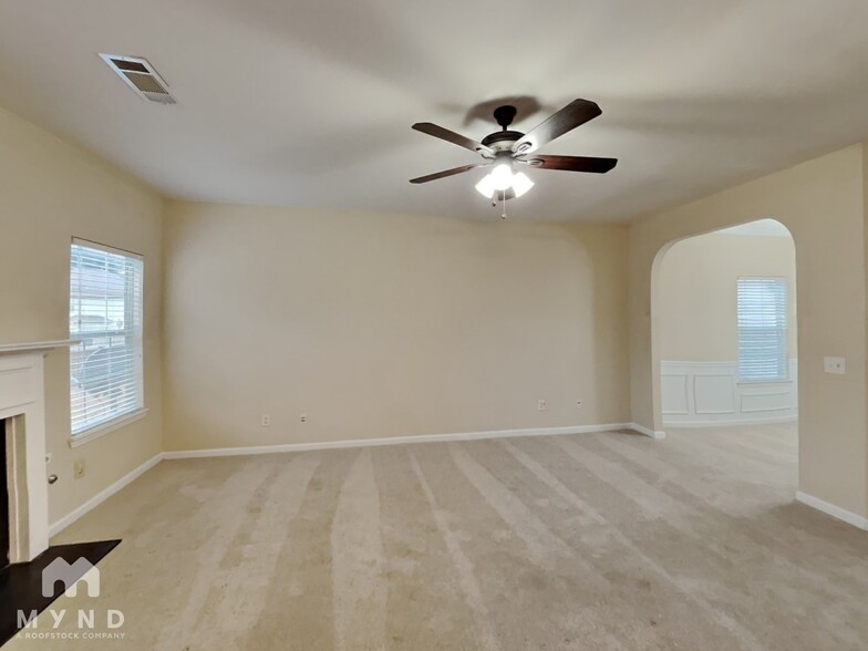 Building Photo - 1386 Cooper Gayle Dr