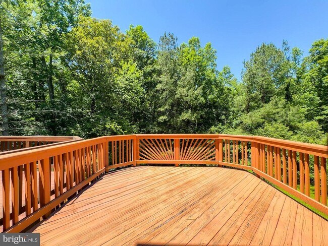 Building Photo - 7822 Quill Point Dr