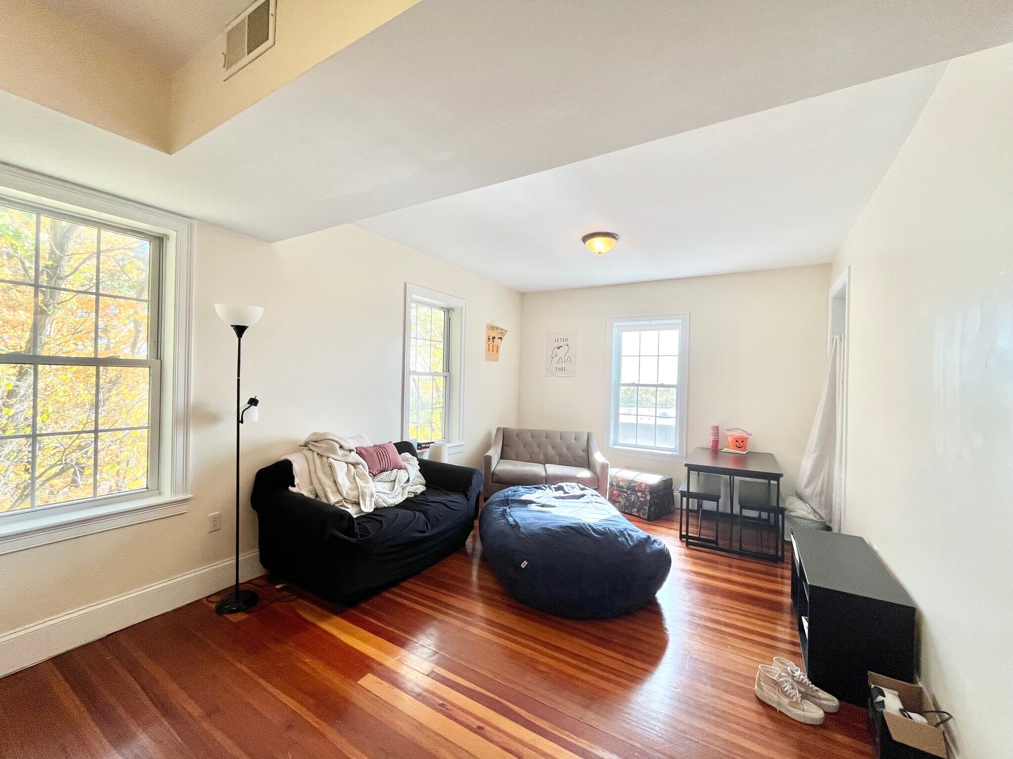 Building Photo - 107 Fisher Ave