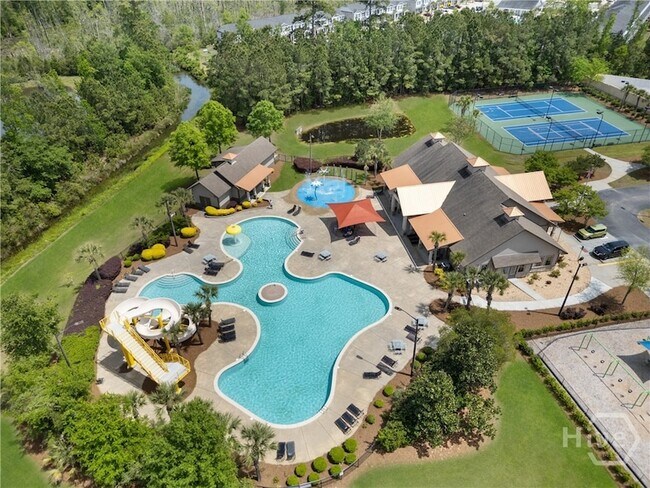 Building Photo - 116 Peabody St