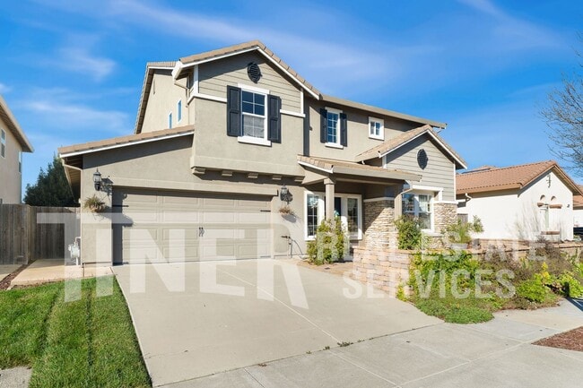 Building Photo - 3576 Hume St