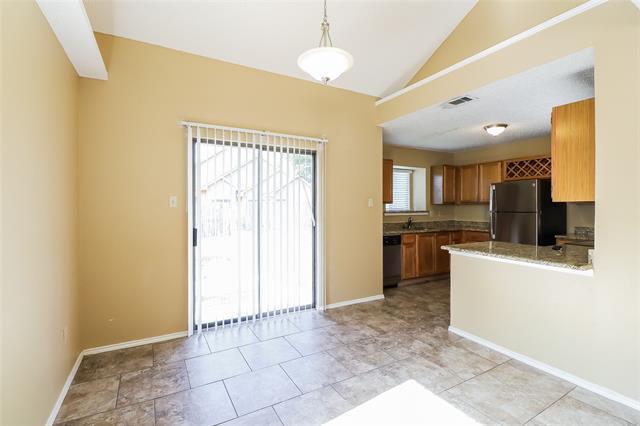 Building Photo - 911 Turner Ct