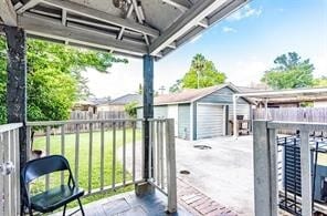 Building Photo - 231 Cody St