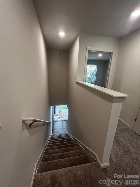 Building Photo - 119 Villa Ln