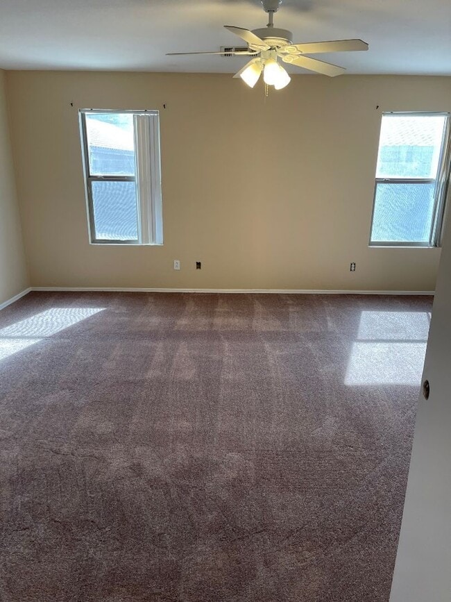 Building Photo - 13365 W Canyon Creek Dr