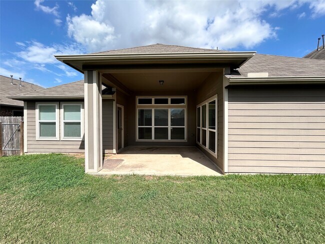 Building Photo - 3207 Tall Sycamore Trail