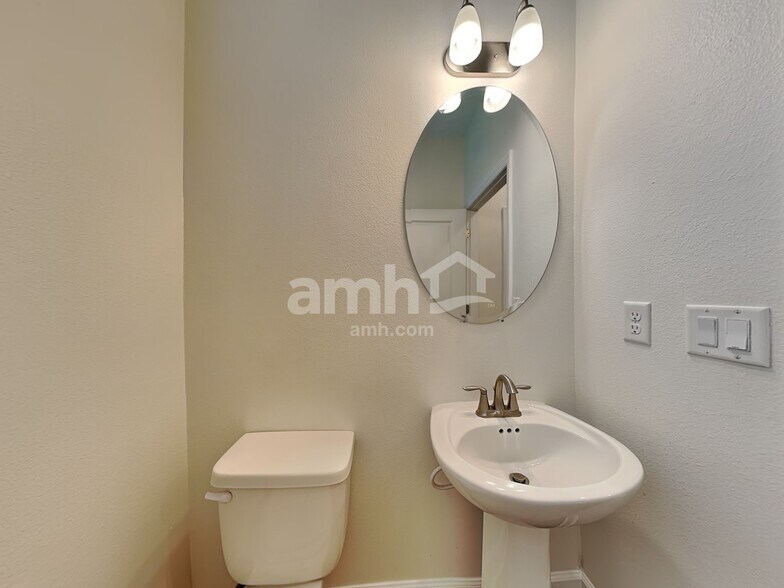 Building Photo - 1308 Bryce's Ct