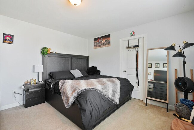 Building Photo - 34 Coswell Ct