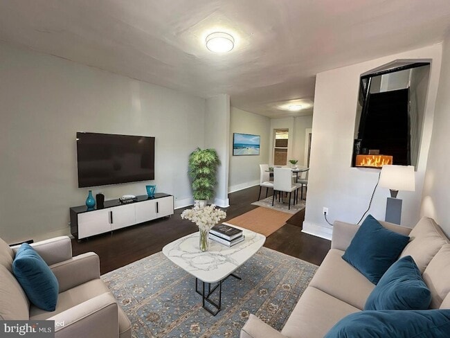 Primary Photo - 4253 N 17th St