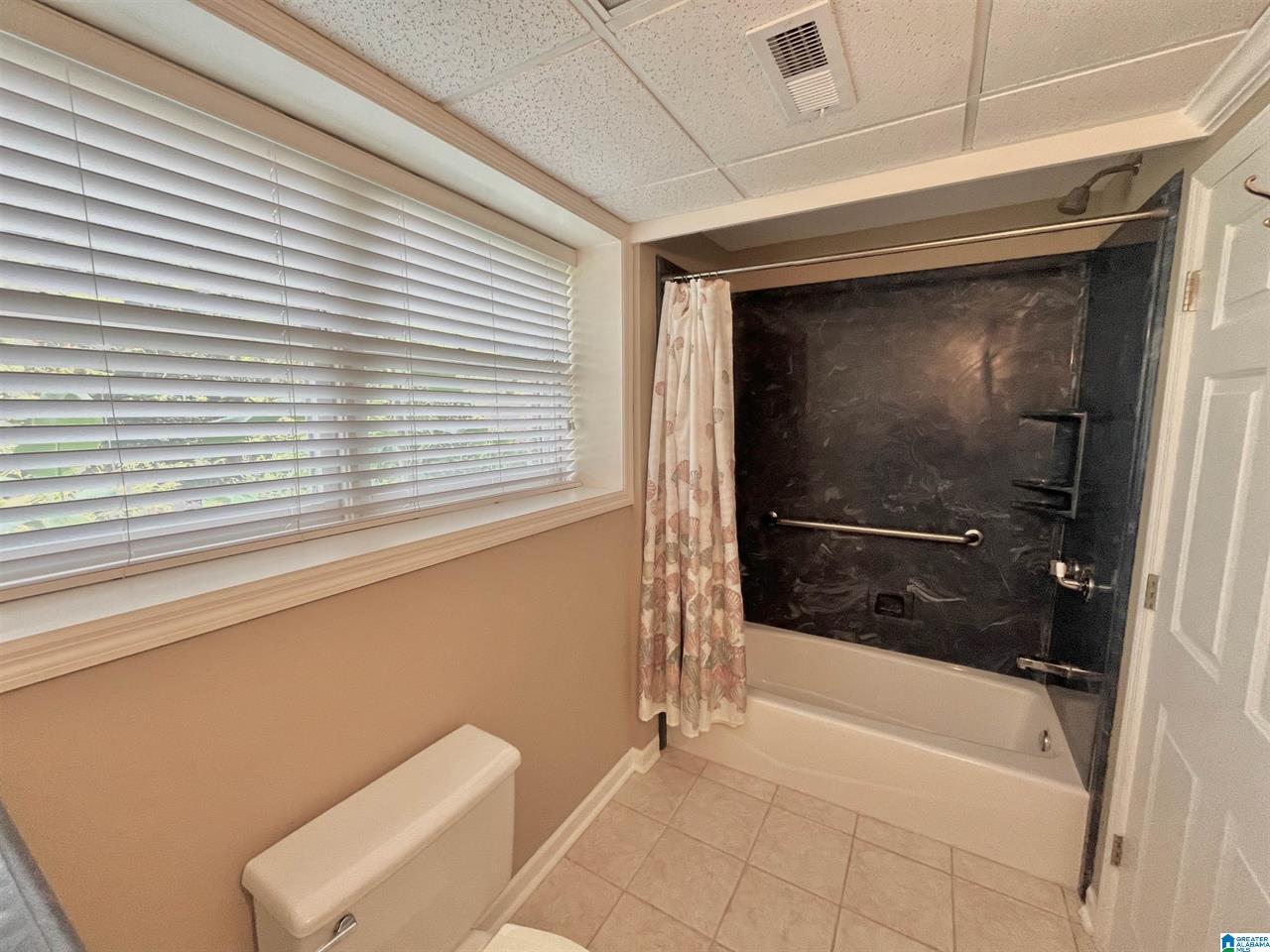 Building Photo - 1430 Alford Ave