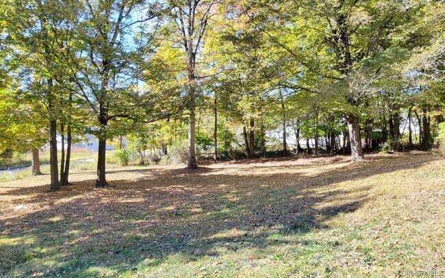 Building Photo - 3 Carroll Ct