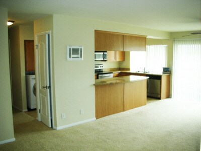 Kitchen - 615 Fredricks Ave