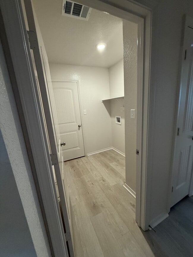 Building Photo - *March Rent FREE!!* BRAND NEW Three Bedroom | Two Bathroom Home in Vilonia