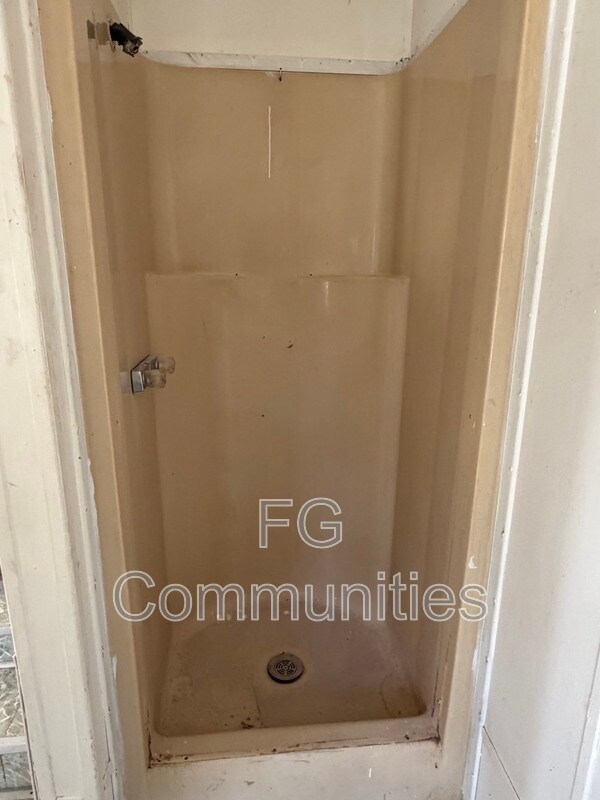 Building Photo - 125 Tinsley Heights