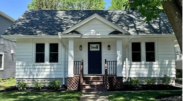 Primary Photo - 1989 Randolph Ave
