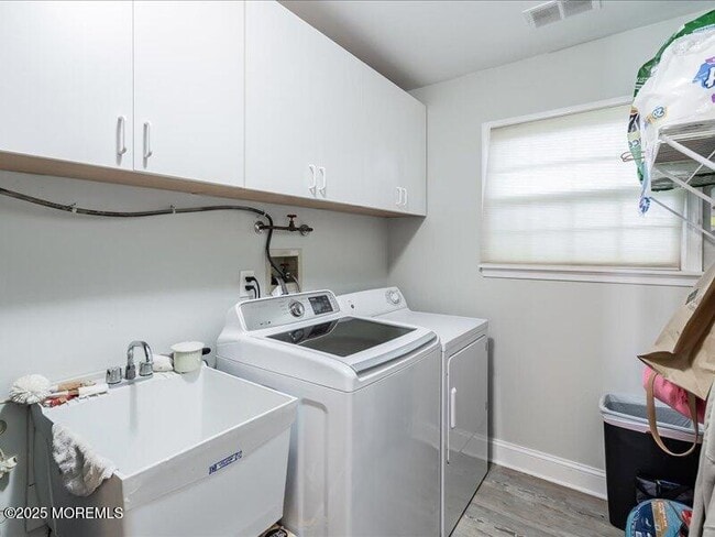 Building Photo - 1635 Lacebark Ct